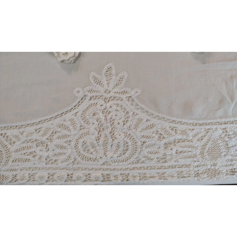 Vintage Irish Battenberg Lace Tablecloth and Six Napkins Set Cotton 56x59 Inches